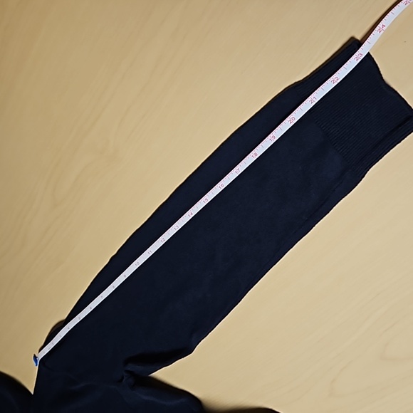 Andrew Marc Navy Knit Turtleneck Long Sleeve Shirt, size S - Picture 12 of 12